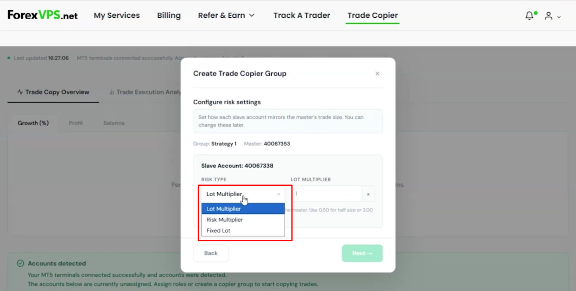 Etapa de configurações de risco em Create Trade Copier Group com o menu suspenso Risk Type aberto