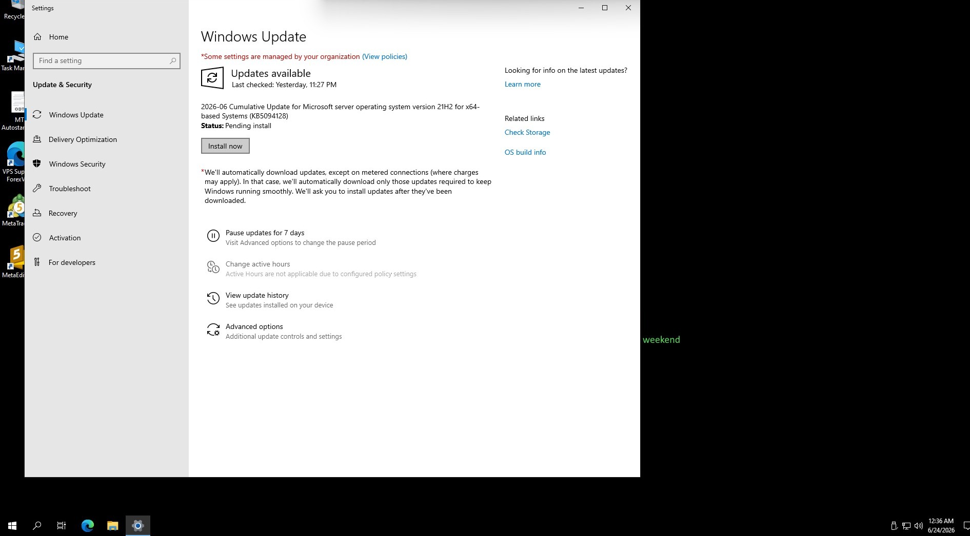 Página de configurações do Windows Update após clicar em Install now