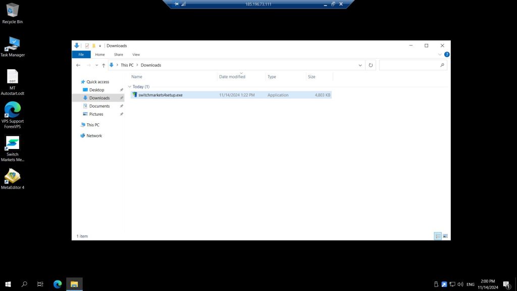 File Explorer Downloads folder with MetaTrader installer file